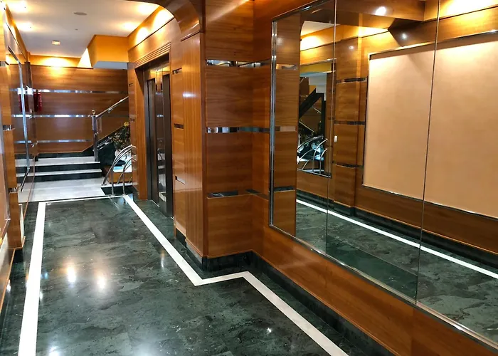 Centrica De Lujo Parking Incluido Apartment Vigo